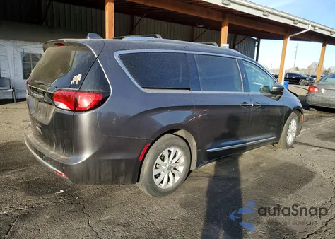 2019 Chrysler Pacifica Touring L from USA, damaged, VIN 2C4RC1BG6KR626644